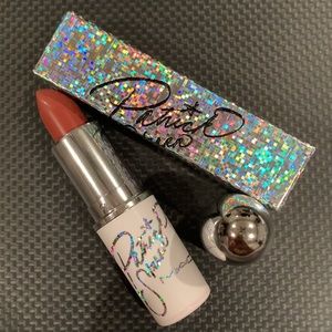 MAC MamaStarrr Satin Finish Lipstick